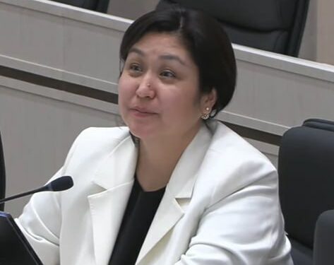 Жогорку Кеңеш илим министри кызматына Гүлзат Исаматованын талапкерлигин жактырды