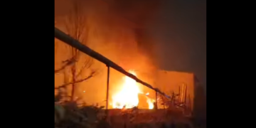 Бишкекте кафе өрттөндү (видео)