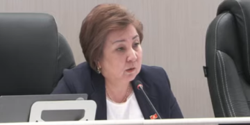 Депутат: «Мугалим, дарыгерлерге да ипотекалык үйлөр курулабы?»