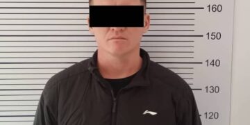 Баткенде унаа сүзүп кеткен жарандын жансыз денеси эртеси күнү табылган. Шектүү кармалды