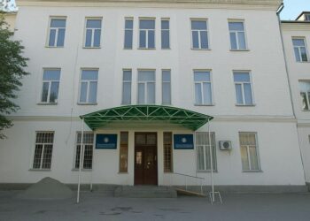 1,5 миллион сомго “акыл эси жайында эмес” деген кортунду жазып берген психиатрлар кармалды