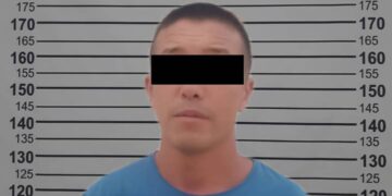 Лейлекте өзүн айылдын «отвечающийи» катары көрсөткөн жаран кармалды