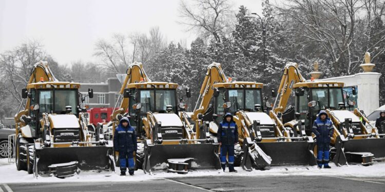 Энергетиктерге 146 миллион сомдук техникалар тапшырылды