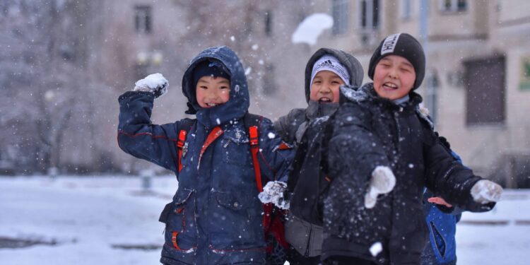 Окуучулардын жазгы каникулу узартылды