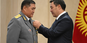 Садыр Жапаров Камчыбек Ташиев тууралуу: «Ал киши кандайдыр бир мамлекеттик кызматка келбейт»