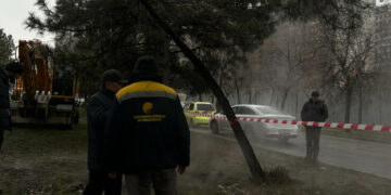 «Бишкек жылуулук тармагы» 7-Апрель көчөсүндөгү аварияны жоюуда