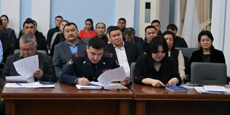 БШК Алтынбековду, Мамытовду жана Карабекованы №13 шайлоо округу боюнча Жогорку Кеңештин депутаттары болуп шайланды деп тааныды