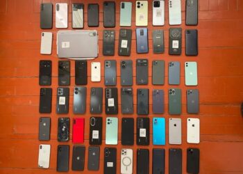 Бишкекте №135 каттамдагы коомдук транспортто чөнтөк уурулук кылууга шектелген жаран кармалды