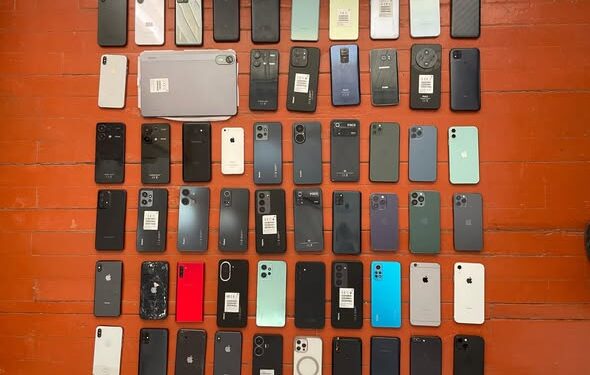 Бишкекте №135 каттамдагы коомдук транспортто чөнтөк уурулук кылууга шектелген жаран кармалды