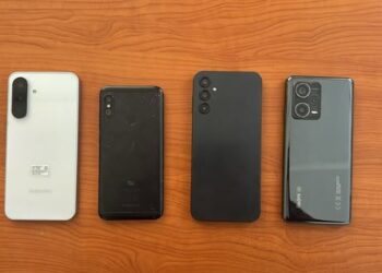 iPhone 17 Pro Max уурдалган… Бишкекте чөнтөкчү кармалды