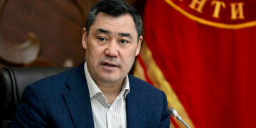 Президентке жана спикерге 75 адамдан турган топ президенттик шайлоо өткөрүү боюнча кайрылуу жолдошту