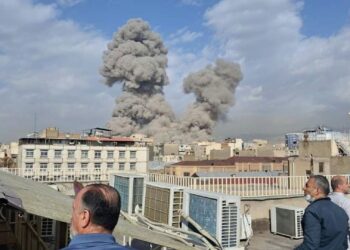 ТИМ Кыргыз жарандарын Жакынкы Чыгыштагы өлкөлөрдөн убактылуу чыгып кетүүгө чакырды