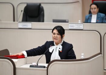 БШК Жогорку Кеңештин депутаты Гүлсүнкан Жунушалиеванын ыйгарым укуктарын токтотту