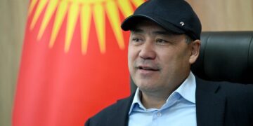 Садыр Жапаров иш сапары менен Нарынга барат