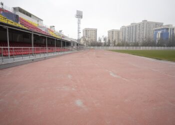 Дөлөн Өмүрзаков атындагы стадионунда чуркоого уруксат берилеби? Спорт агенттигинин жообу
