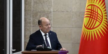 Эсептөө палатасынын аудиторлорунун санын кыскартууга багытталган мыйзам долбоору жактырылды