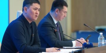 Манас шаарындагы ири объектилер Курулуш министрлигинин көзөмөлүнө өткөрүлөт