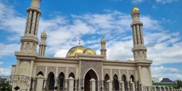 Жалал-Абад облусунда Орозо айт намазы мечиттерде окулат