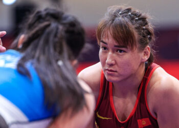 Күрөш боюнча Азия чемпионаты: Бүгүн килемге кыз-келиндер күрөшү боюнча 5 спортсмен чыгат