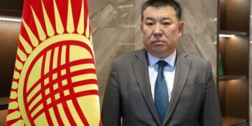 УКМКнын төрагасы «Укук коргоо органдарын абийирсиз кызматкерлерден тазалоо боюнча биргелешкен системалуу иши тууралуу» комментарий берди