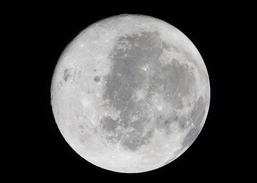 NASA Айдын Жерден көрүнбөгөн арткы тарабын көрсөттү