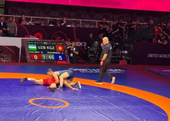 Күрөш боюнча Азия чемпионаты: биринчи күнү үч кыргызстандык финалга чыкты