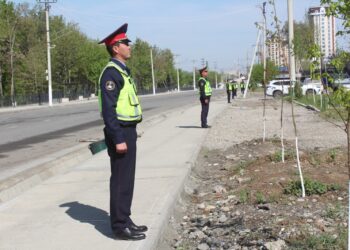 Ош милициясы: 10-15-апрель күндөрү Ош облусунун айрым аймактарында унаа кыймылы үчүн убактылуу чектөө киргизилет