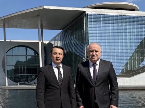 Текебаев: «Марлен «неудачный госперевороттон» кийин төрагалыкка шайланды»