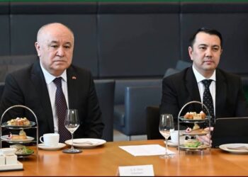 «Неудачный госпереворот»: Текебаев кыйшык сөздөргө түз жооп жарыялады