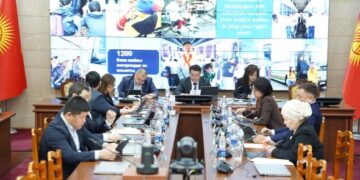 «Ишеним» депутаттык тобу Эмгек министрлигинин ишмердүүлүгү жөнүндө маалымат алды