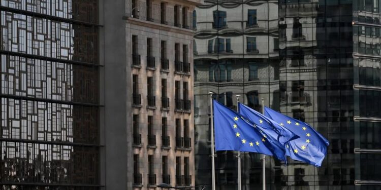 Европа биримдигинин Орусияга каршы санкцияларынын 20-пакетине эмне кирет?