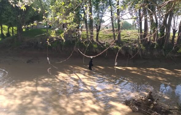 Кара-Суудагы каналга түшүп кеткен аял изделип жатат