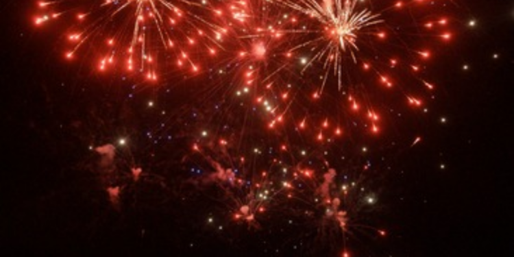 Бишкек шаарынын 148 жылдыгына арналган майрамга 5000ден ашуун адам Royal Central Park’та катышты