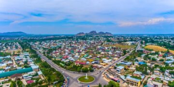 Ош шаарында 6-кабаттан студент кыз боюн таштаган, учурда жандандыруу бөлүмүндө дарыланууда