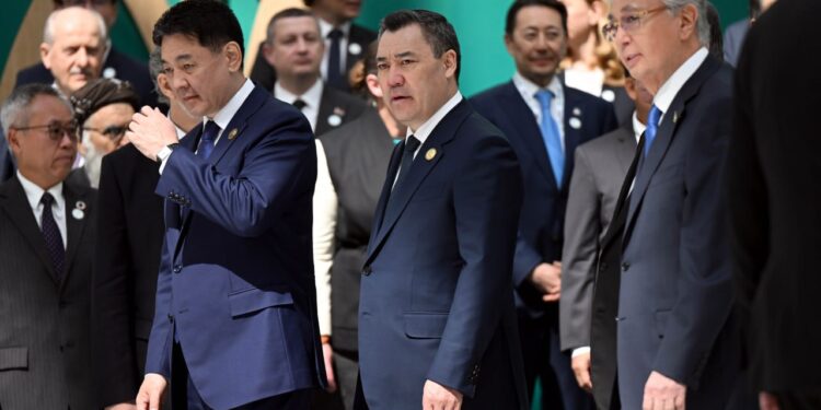 Садыр Жапаров: «Кыргызстан климаттын өзгөрүшүнүн кесепеттерин өтө чоң көлөмдө тартып жатат»